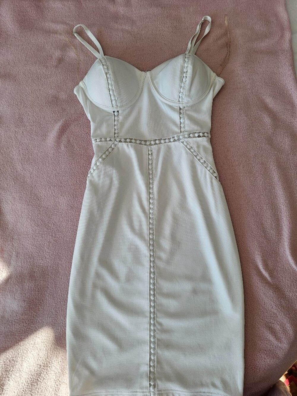 Robe moulante blanche Emprada style corset avec détails dentelle - Taille M